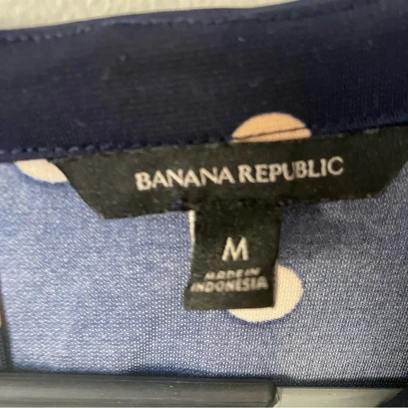 Banana Republic navy and cream polka dot PRINT TIE-FRONT CROPPED JUMPSUIT‎ - Picture 4 of 6